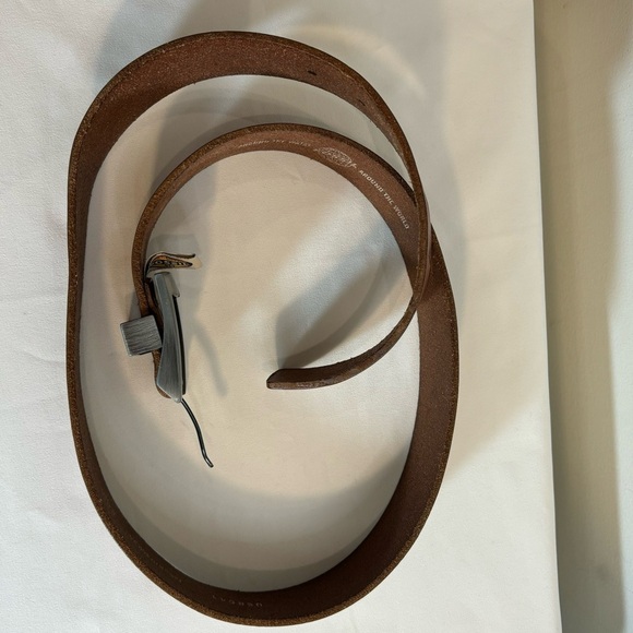 FOSSIL Smooth Leather Lightly Distressed Vintage Pewter Coloured Buckle - Picture 8 of 9